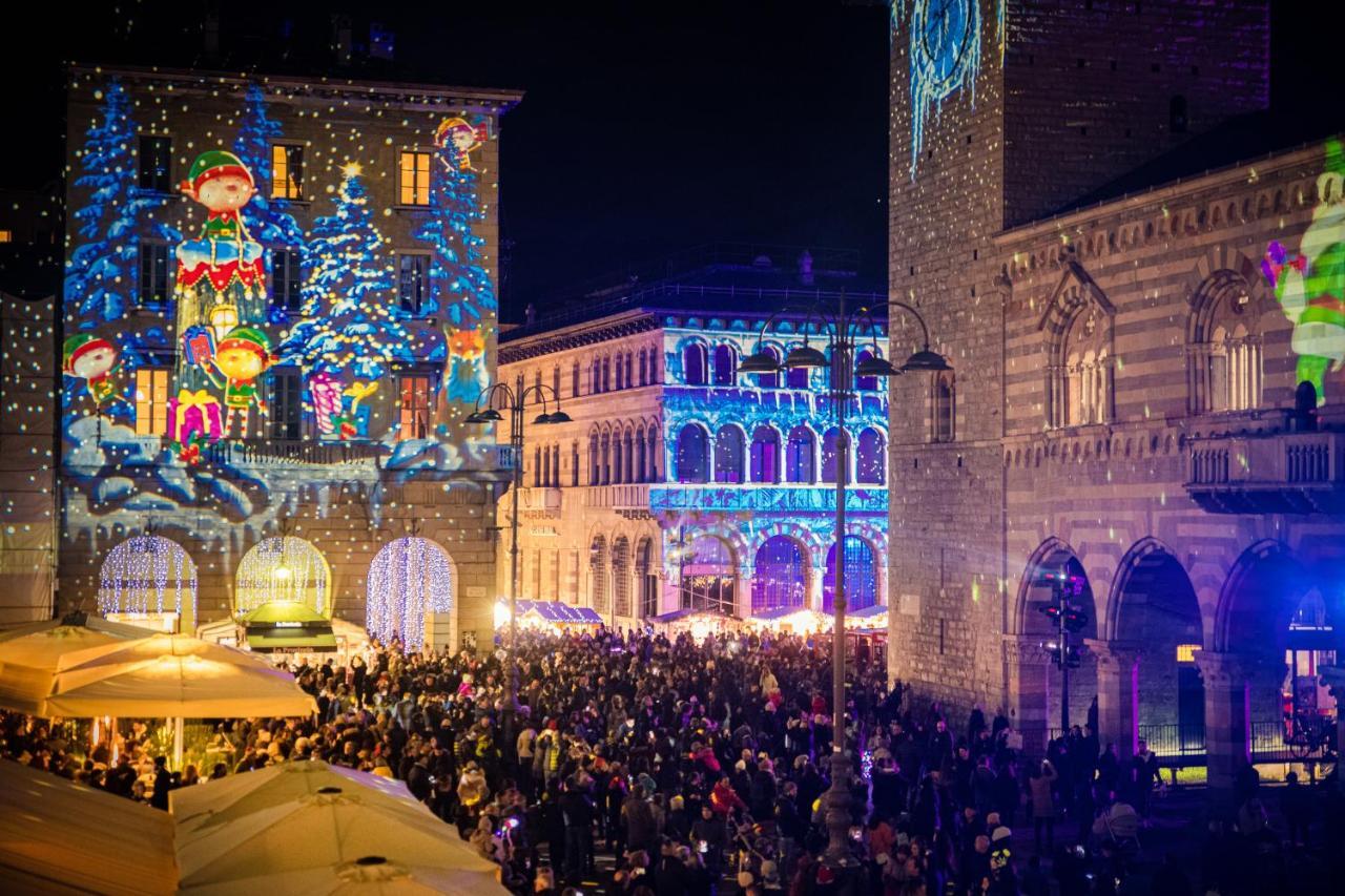 La Finestra Sul Duomo - The House Of Travelers Διαμέρισμα Όπως Εξωτερικό φωτογραφία